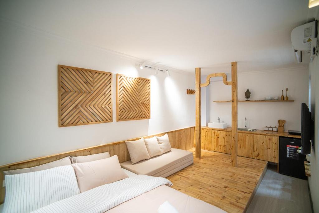 Đien Bien Apartment | Homestay CHẤT- Train Street-Local-Free Laundry