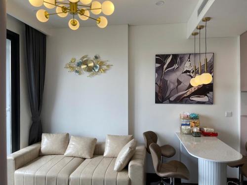 Tu Liem Apartment | Hommit 2PN View Ngoại Khu - Masteri C, VHSC