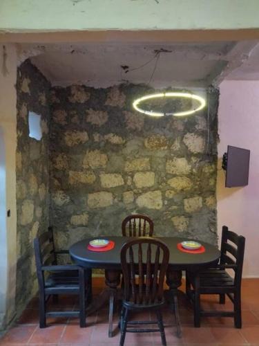 Historic Centre House | hospedaje cuarto principal con dos camas matrimoniales