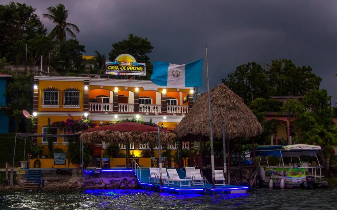 Flores Hostel | Hostel ∙ 8 guests