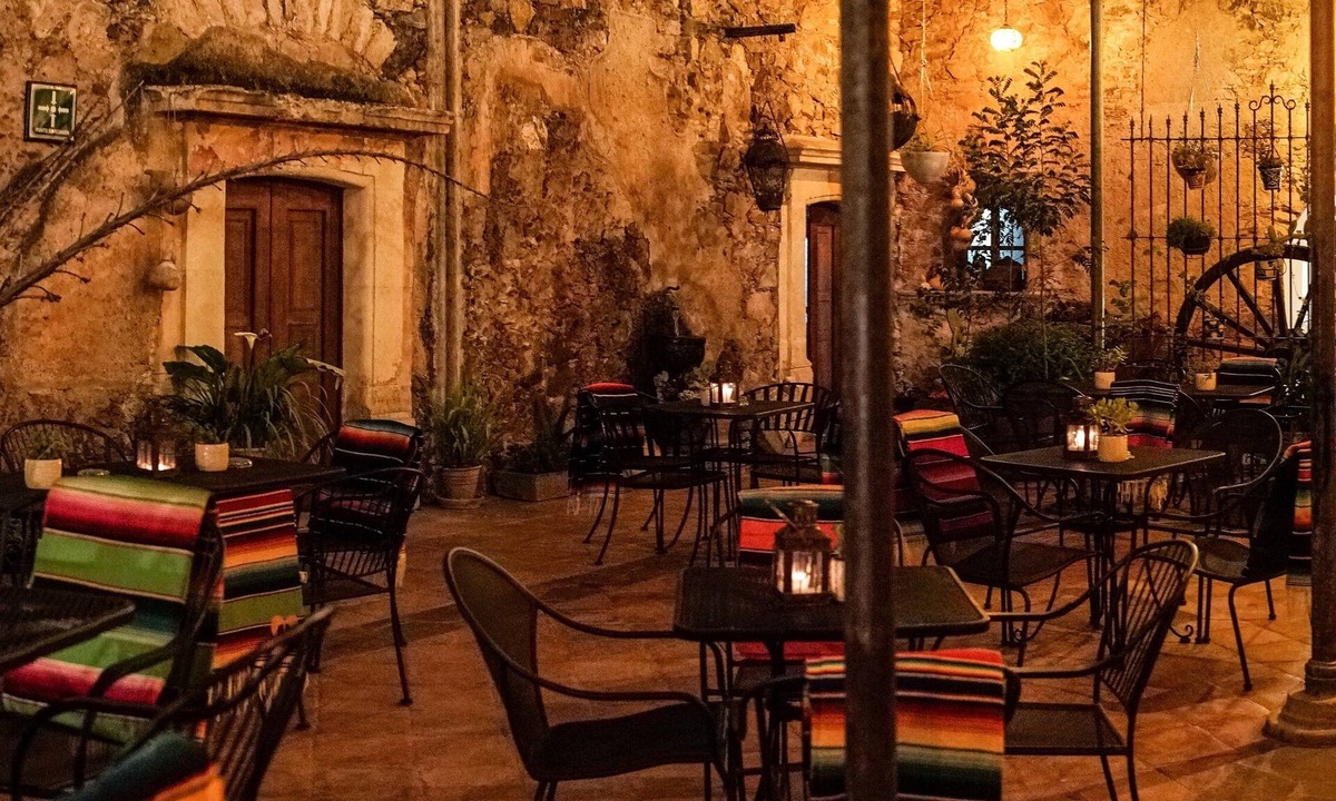 Real de Catorce Hotel | Hotel Amor y Paz