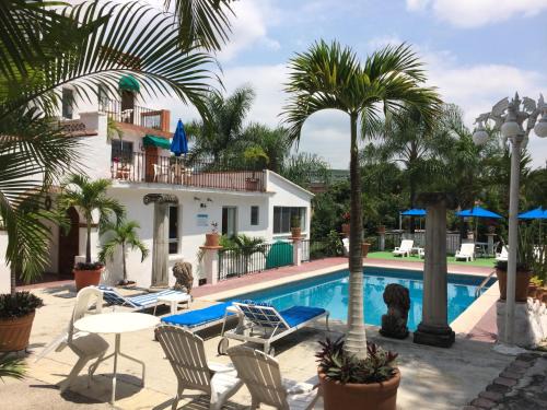 Central Cuernavaca Hotel | Hotel Bajo el Volcan