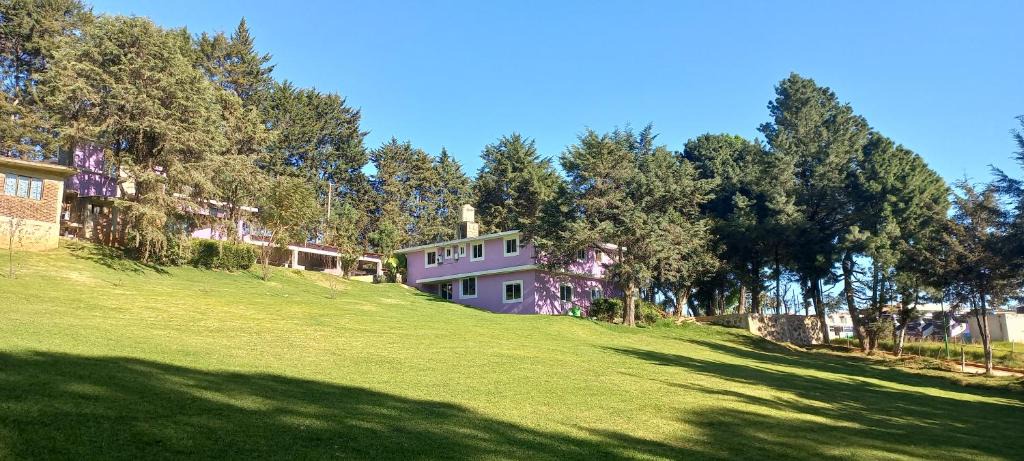 Zacatlan House | Hotel Bosques