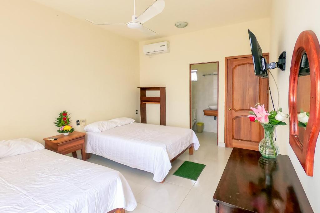Crucecita House | Hotel las flores