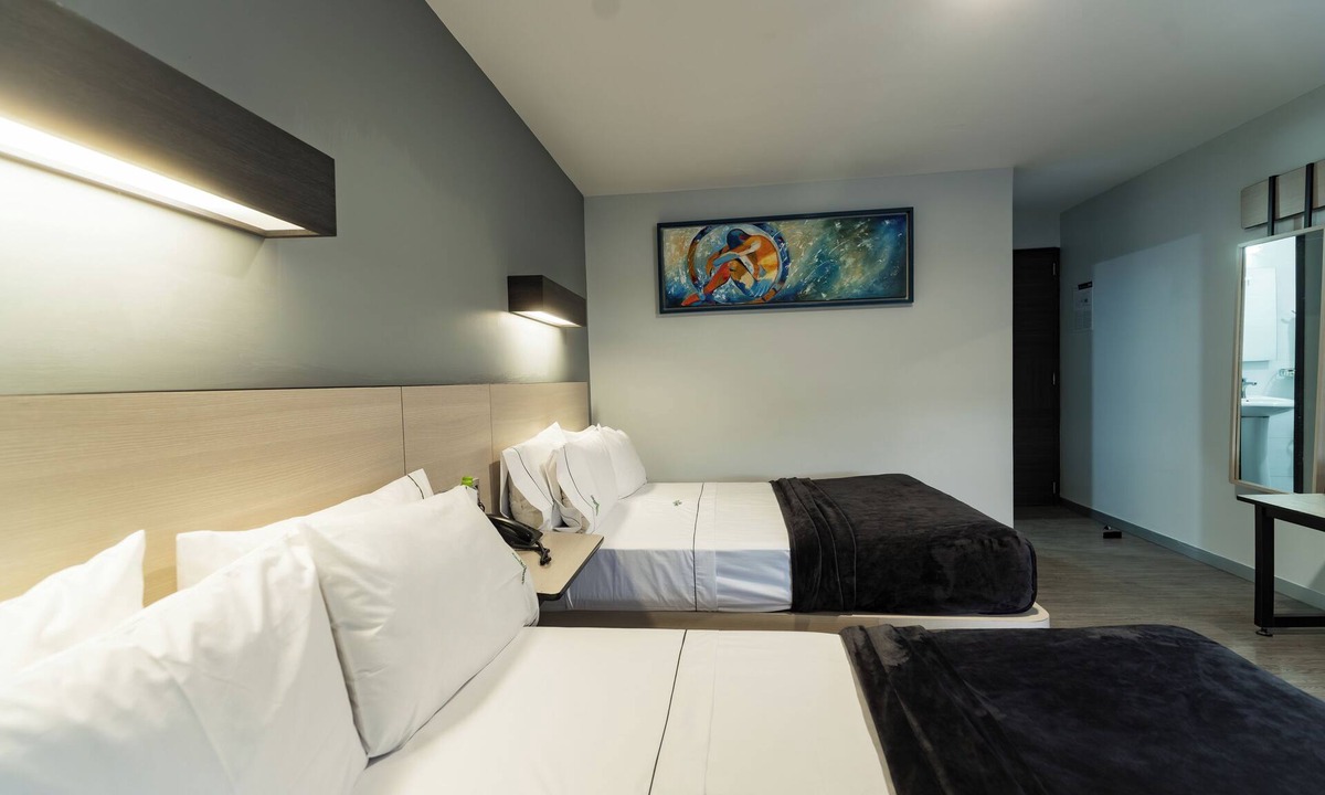 Zona Expo Hotel | Hotel Lemon Green