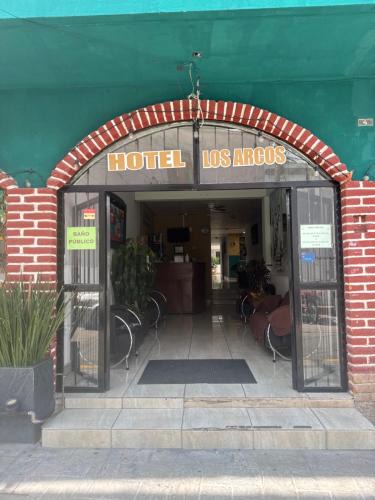 Penjamo Hotel | Hotel Los Arcos
