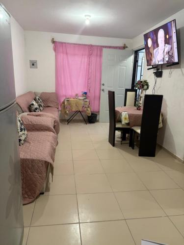El Salto House | House 15 minutes from GDL Airport and VFG Arena