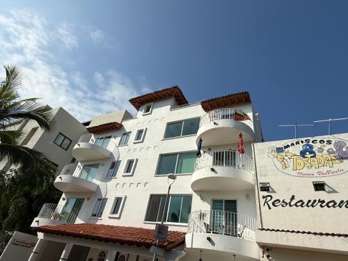 Nuevo Vallarta Apartment | Ideal beach getaway in Nenúfares 2-101