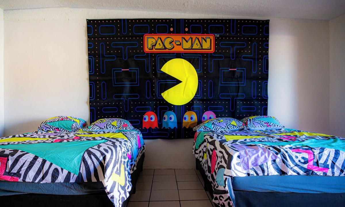 Mexicali Apartment | In the best area. Comfortable and original apartment with 80s theme