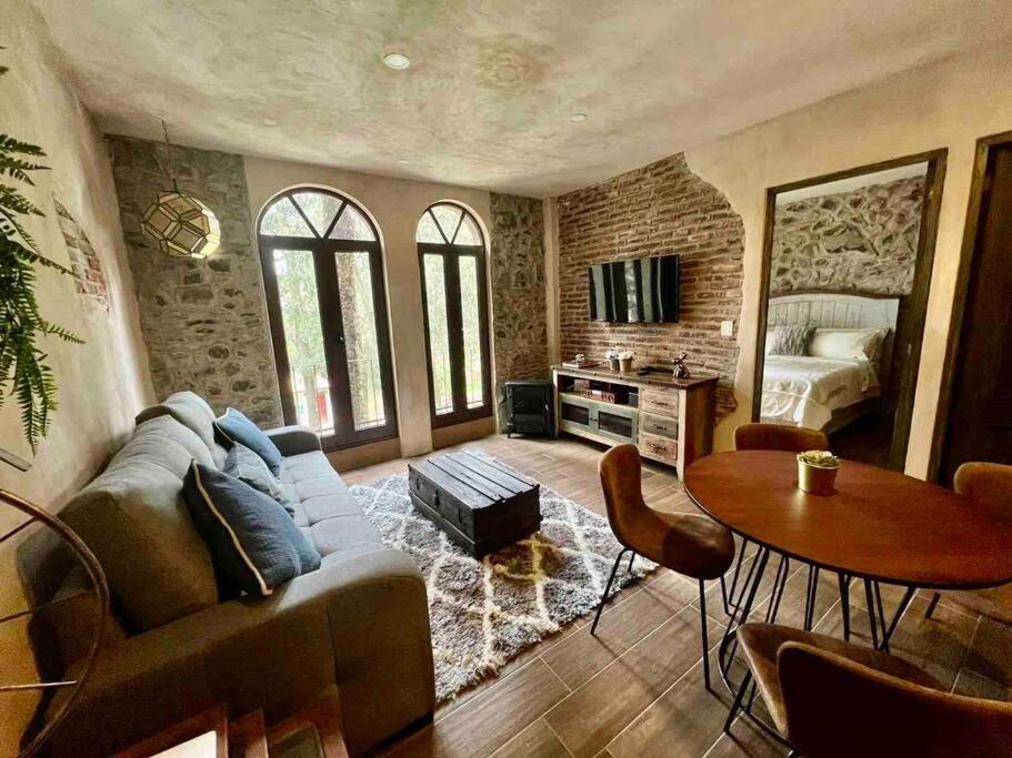 Santeagueda Apartment | Increíble Loft Completo en Val'Quirico
