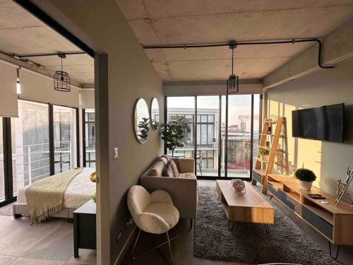 Zona 16 Apartment | Incredible Apt 3 min away from Cayala and US Embassy and Restaurants