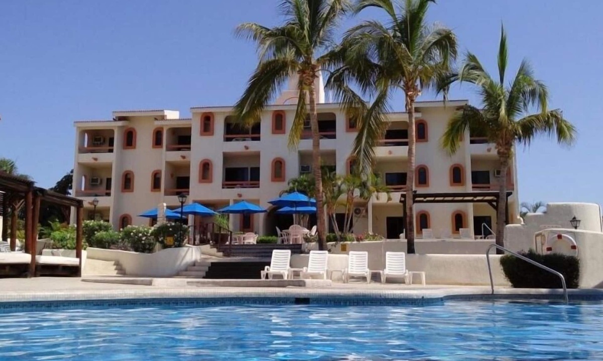 Campo de Golf Fonatur Hotel | Inviting Studio Ideal for Couples in Park Royal Los Cabos