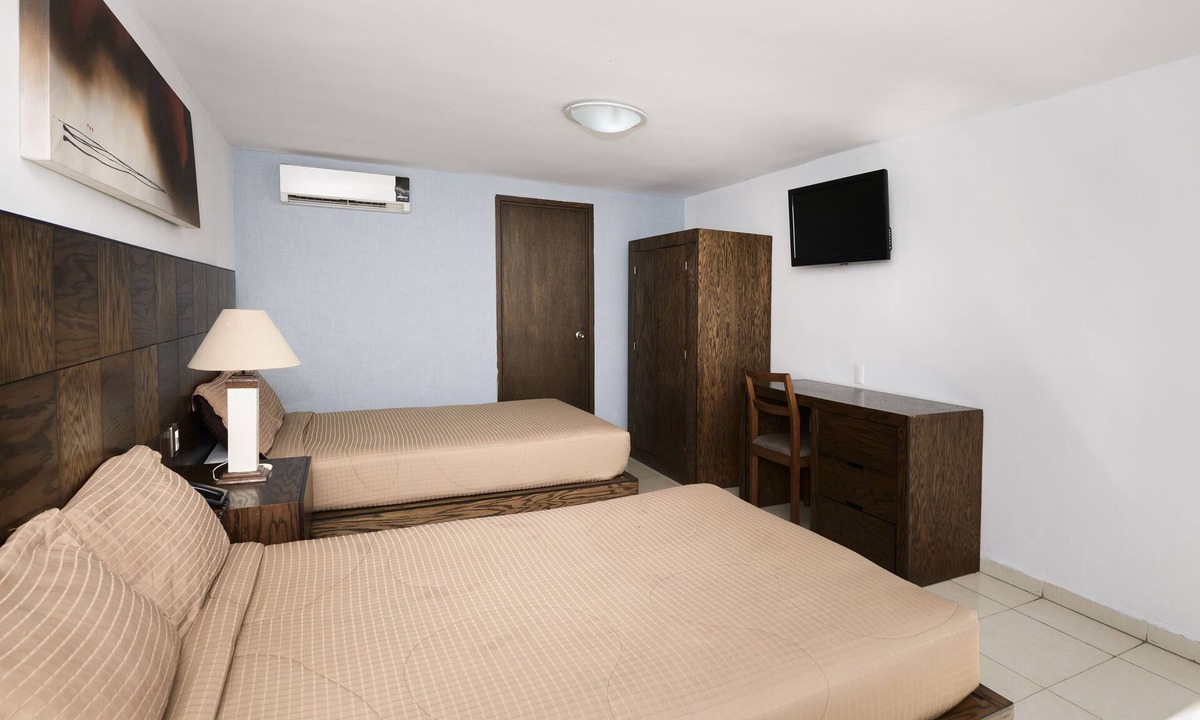 Celaya Hotel | JM Ejecutivo Celaya,Centro Histórico