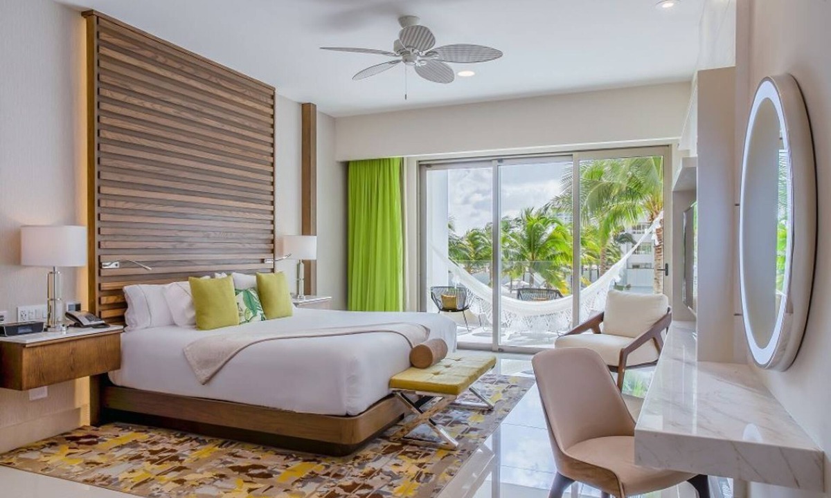 Punta Sam Resort | Junior Suite at Garza Blanca Resort and Spa