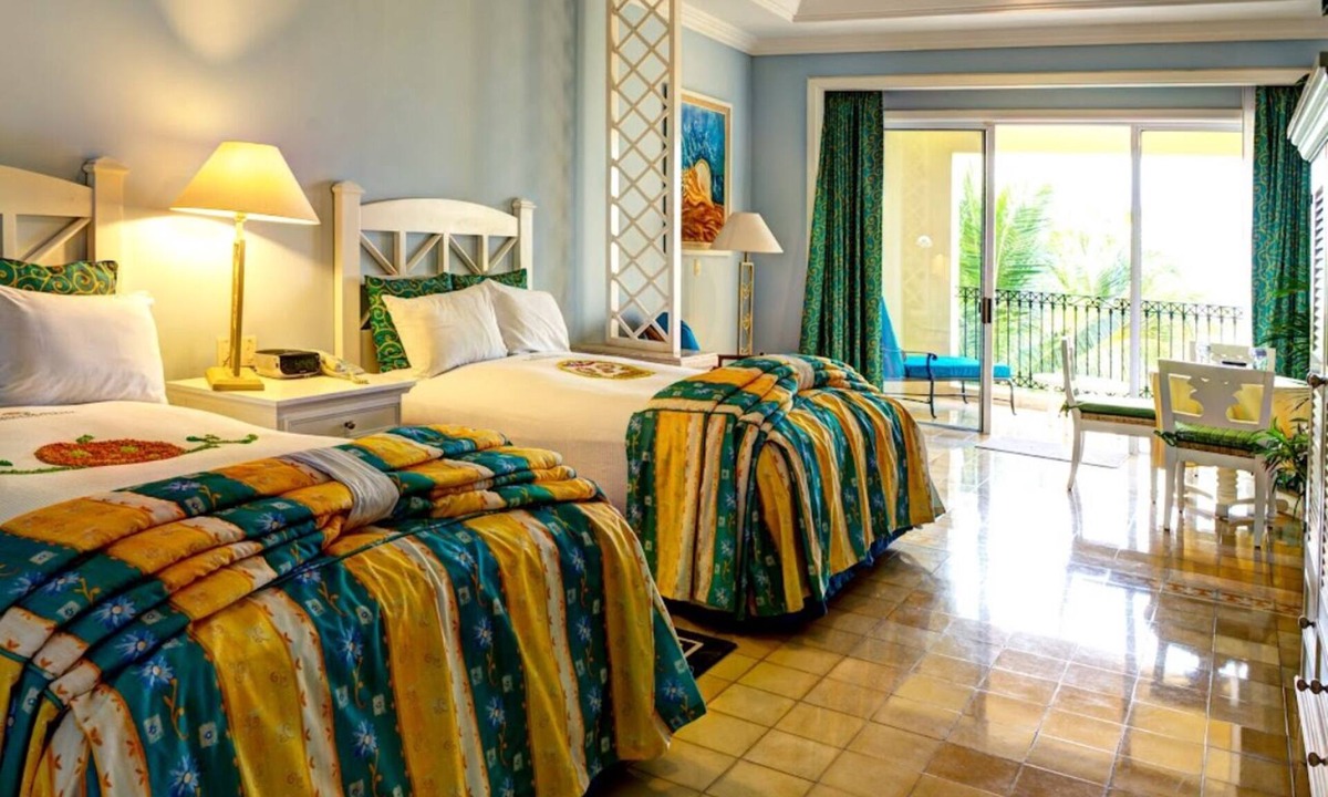 Cerritos Hotel | Junior suites