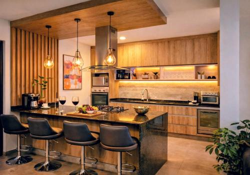 Juriquilla House | Juriquilla Home, 5 Bedrooms, 3 Community Pool