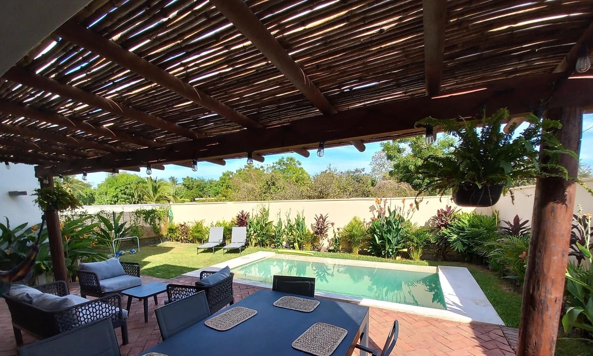 Puerto Escondido House | Kerchila: modern house with private pool and garden