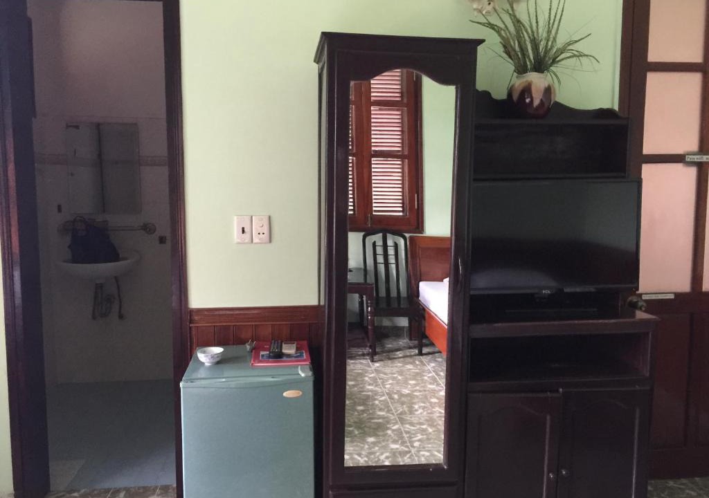 Dong Ha Hotel | Khách sạn nam đông
