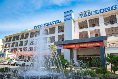 Cam Pha Hotel | Khách sạn Vân Long
