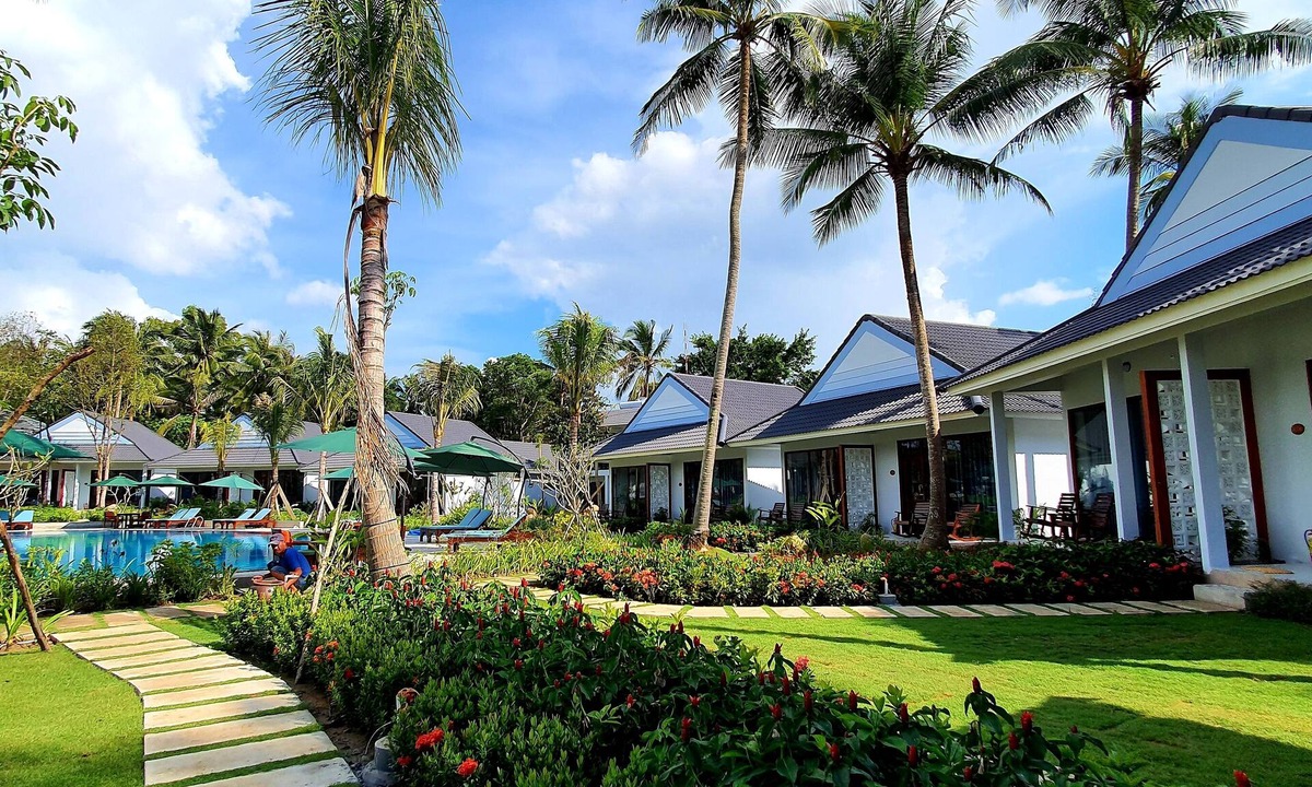 Ong Lang Hotel | Kingo Retreat Resort