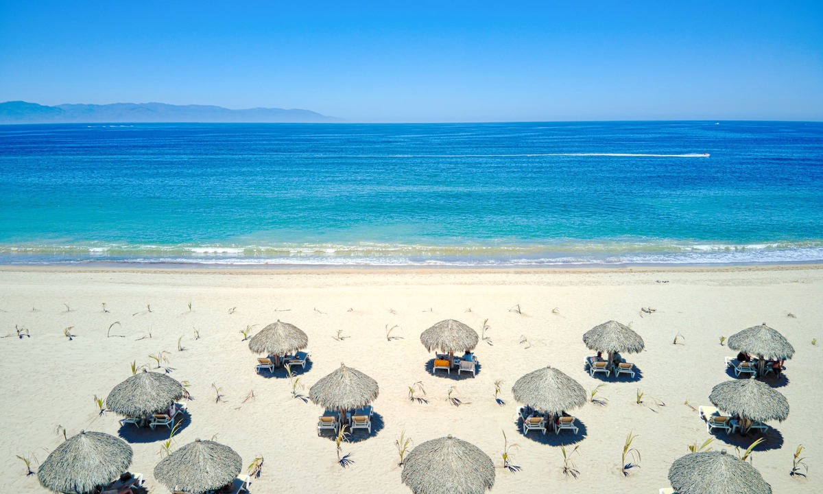 North Hotel Zone Resort | Krystal Vallarta - All Inclusive