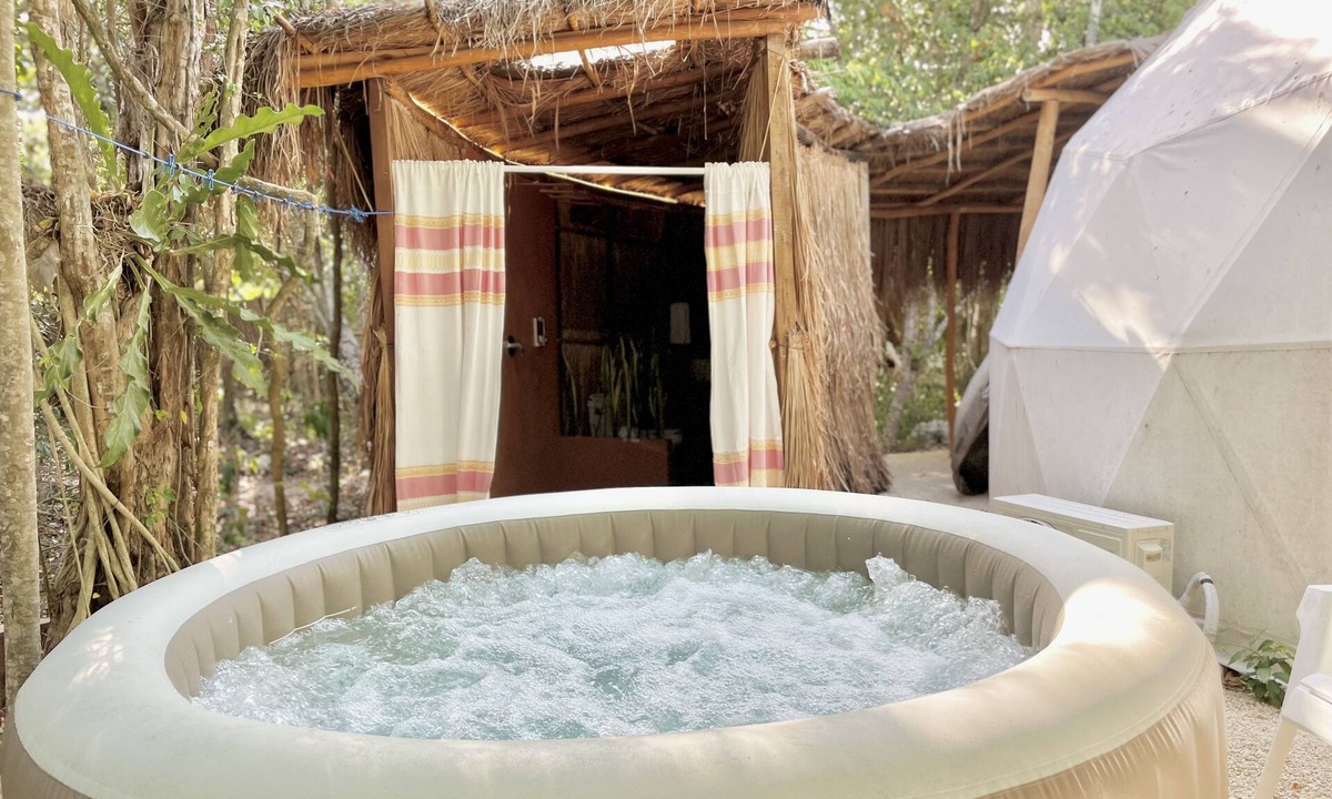 Chemuyil House | Ku Kuk Glamping – Domo Lluvia
