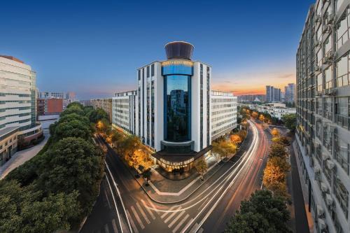 Guandu Hotel | Kunming Guandu GuanShang Guomao Center ATOUR LIGHT Hotel