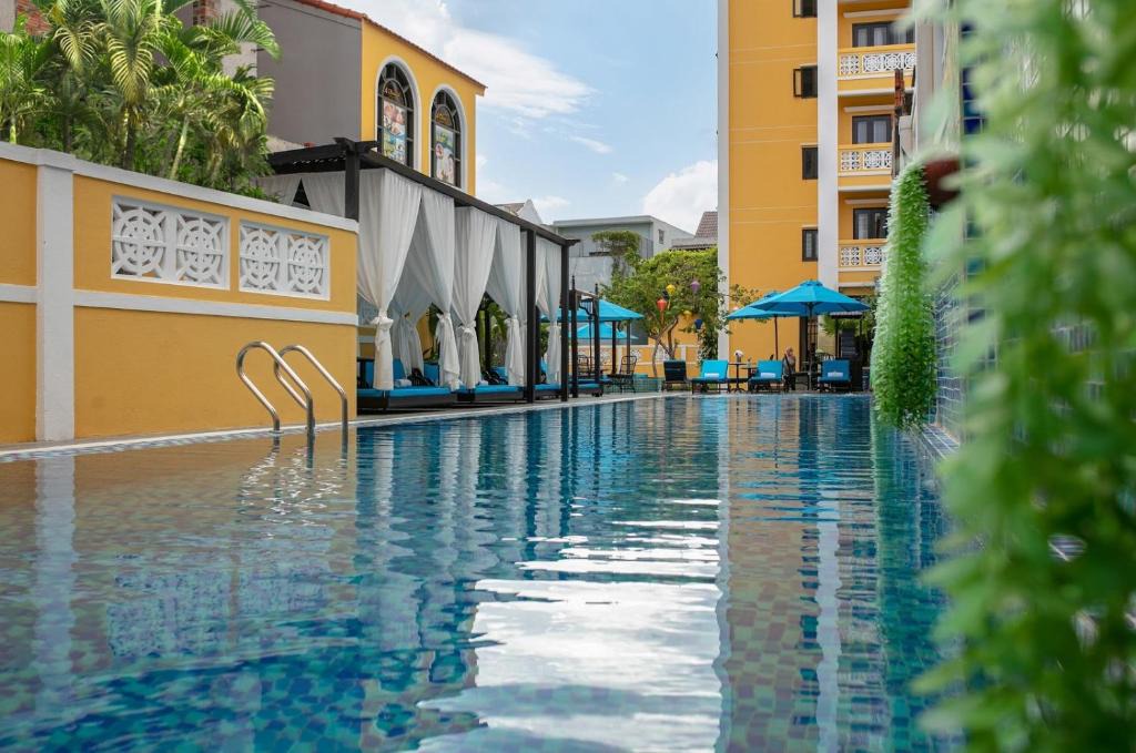 Hoi An Hotel | La Charm Hoi An Hotel - Peaceful Boutique In Old Town