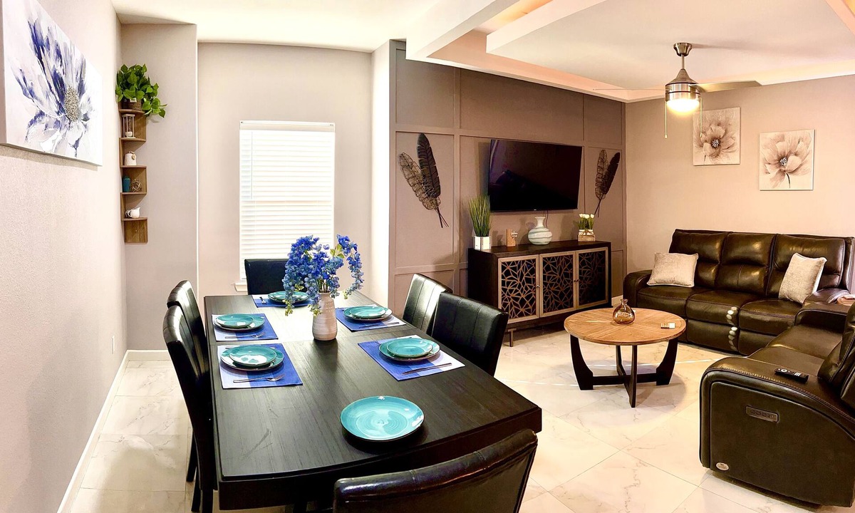 McAllen Apartment | La Petite Magnolia, family and pet friendly