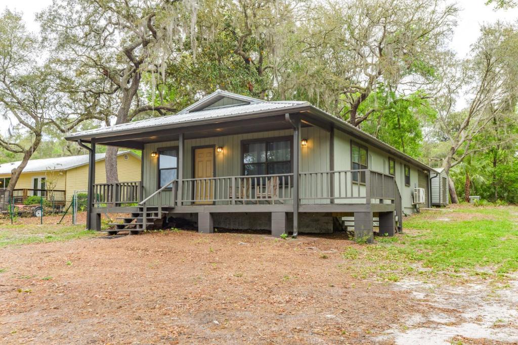 Keystone Heights House | Lakefront Keystone Heights Cottage w/Private Dock