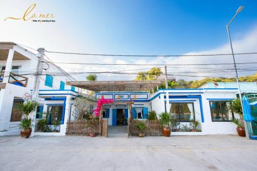 Ninh Hai Hotel | Lamer Homestay & Villa - Vinh Hy Bay
