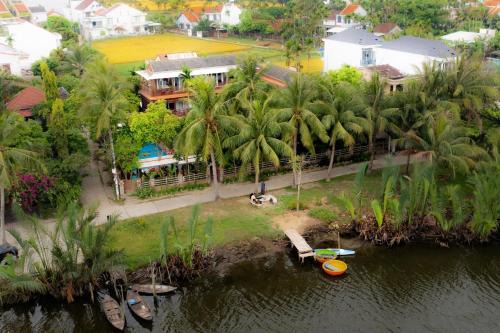 Cam Chau House | Laoxao RiverStone Villa