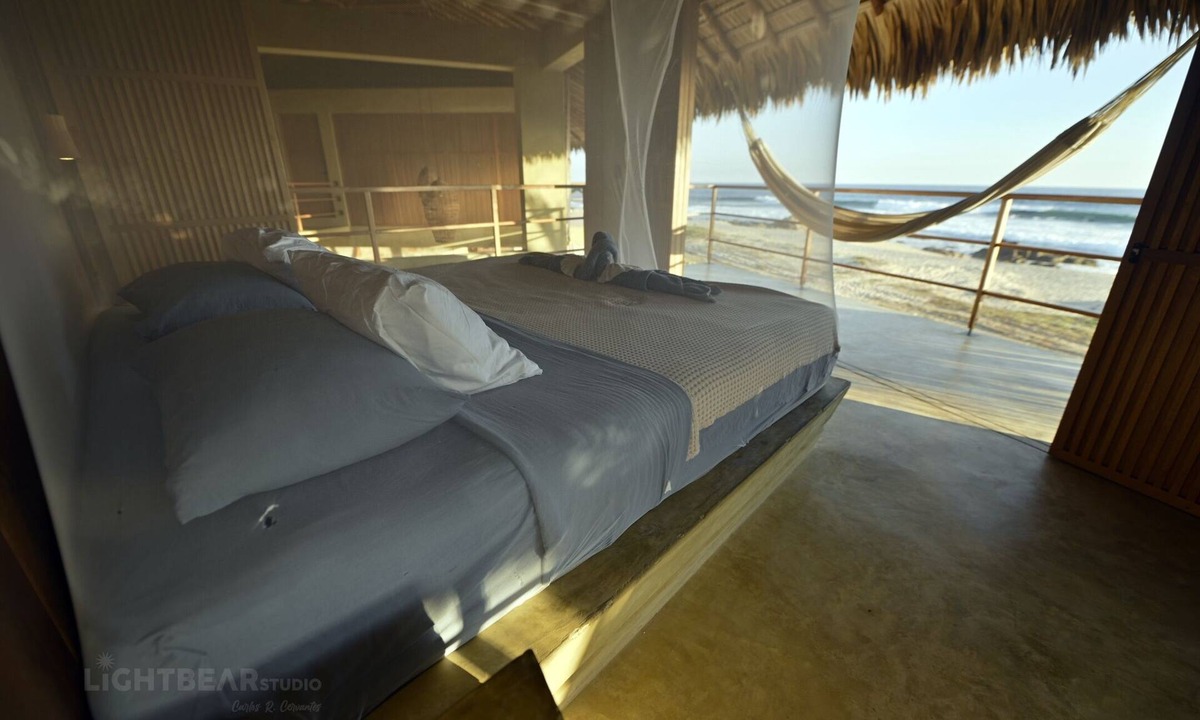 Santa Maria Tonameca Villa | Las Palmas: fine designed room in a spectacular front beach setting.