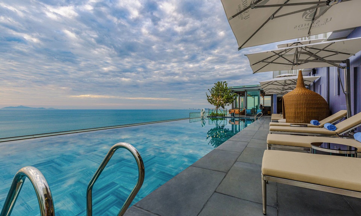 Son Tra Hotel | Le Sands Oceanfront Danang Hotel