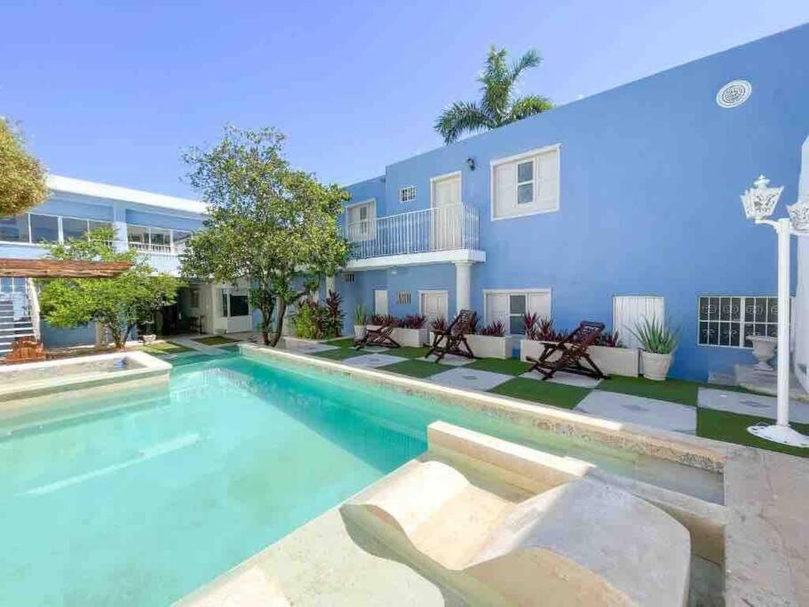 Zona Paseo Montejo Apartment | Leonora Apt Pool Paseo Montejo Merida