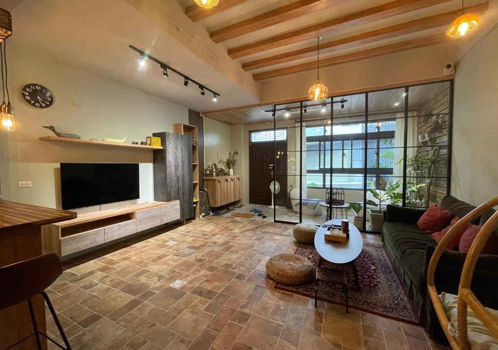Zhushan Apartment | Lily's House