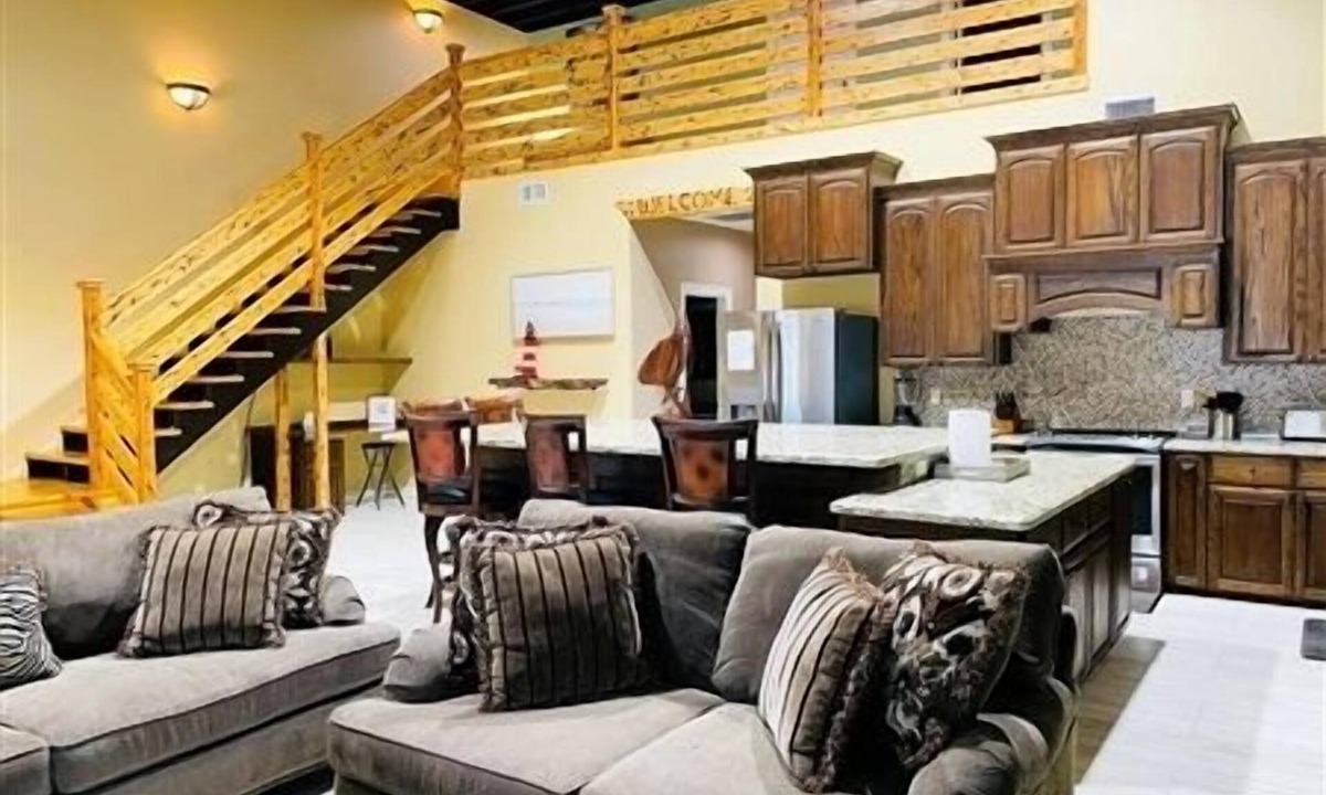 Port Mansfield Condo | Live Life Lavishly at Mildred's Manor 2. 4 Bdrm/3 Bath. 8 Beds/Sleeps 12.