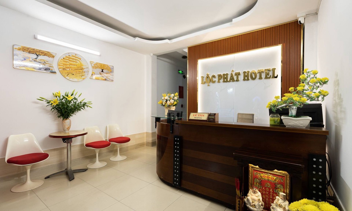 Tan Phu District Hotel | Loc Phat Hotel