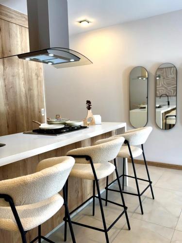 Zona Minerva Apartment | Loft Americana Chapultepec Alberca Wifi AC