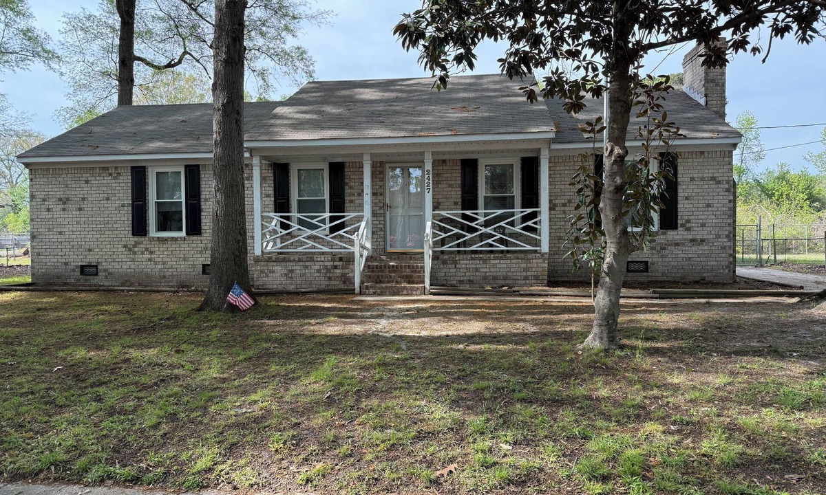 Chesapeake House | Looking for 30 days or more contact me via VRBO for special pricing. Hot Tub