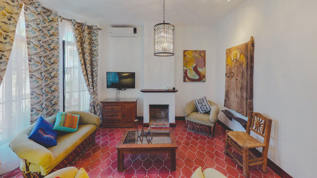 Proyecto escola Condo | Lovely house in town on the 1 st Floor. 3BD Condo for rent in Downtown, Puerto vallarta