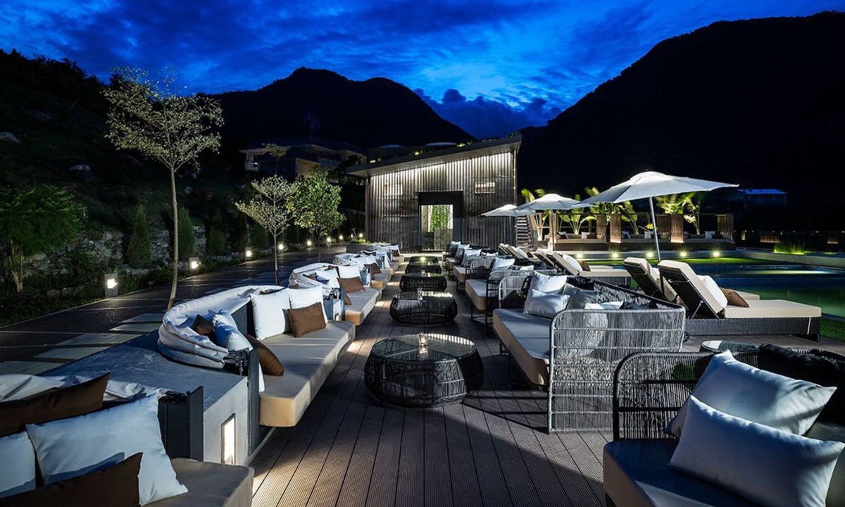 Donghe Hotel | Lucent Resort