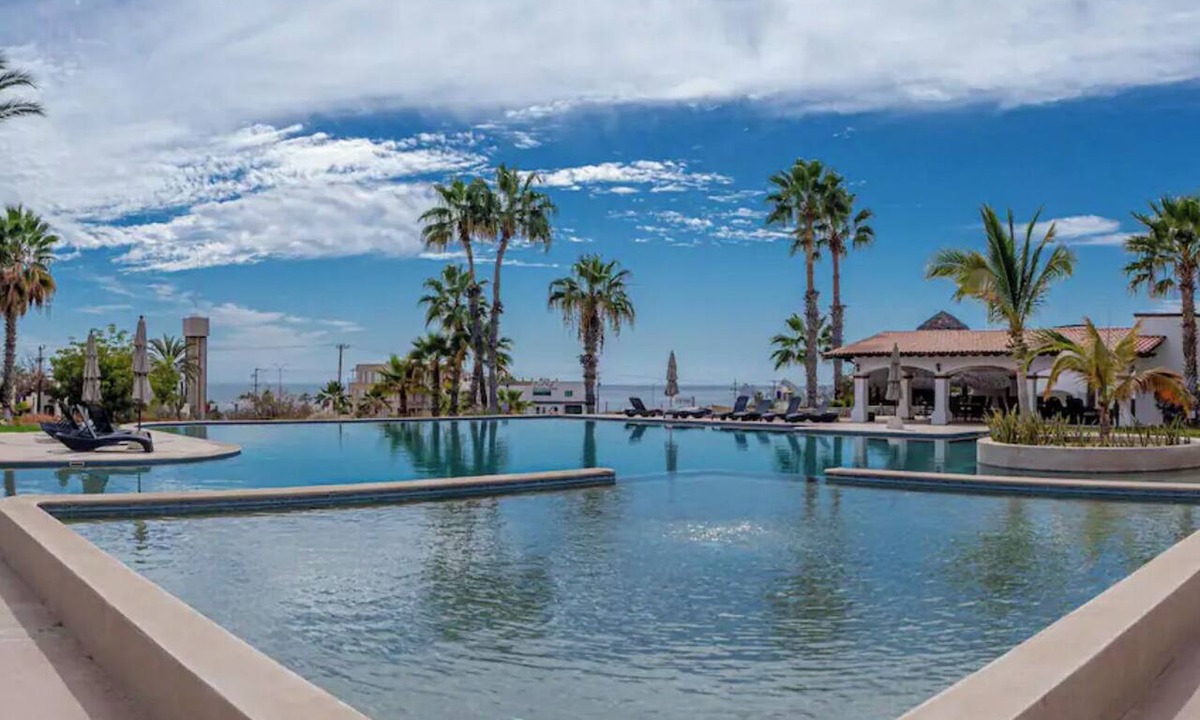 El Tezal Condo | Lux New Condo in Gated Community w/Pool Arch View Close to Downtown Cabo