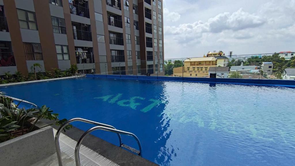 Thuan An Apartment | Luxhomes AT Sky garden