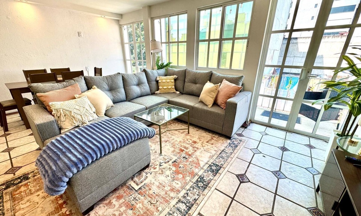 Zona Rosa Apartment | Luxurious Penthouse Suite - Steps to Roma Norte/Reforma