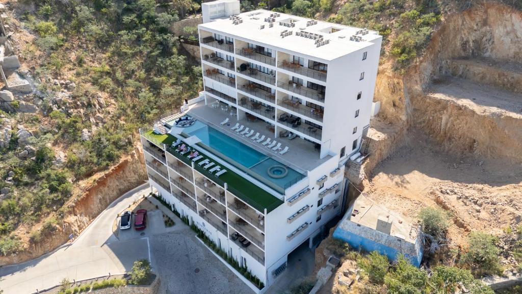Centro Apartment | Luxury 2 Bed heart of Cabo OView Pedregal 802
