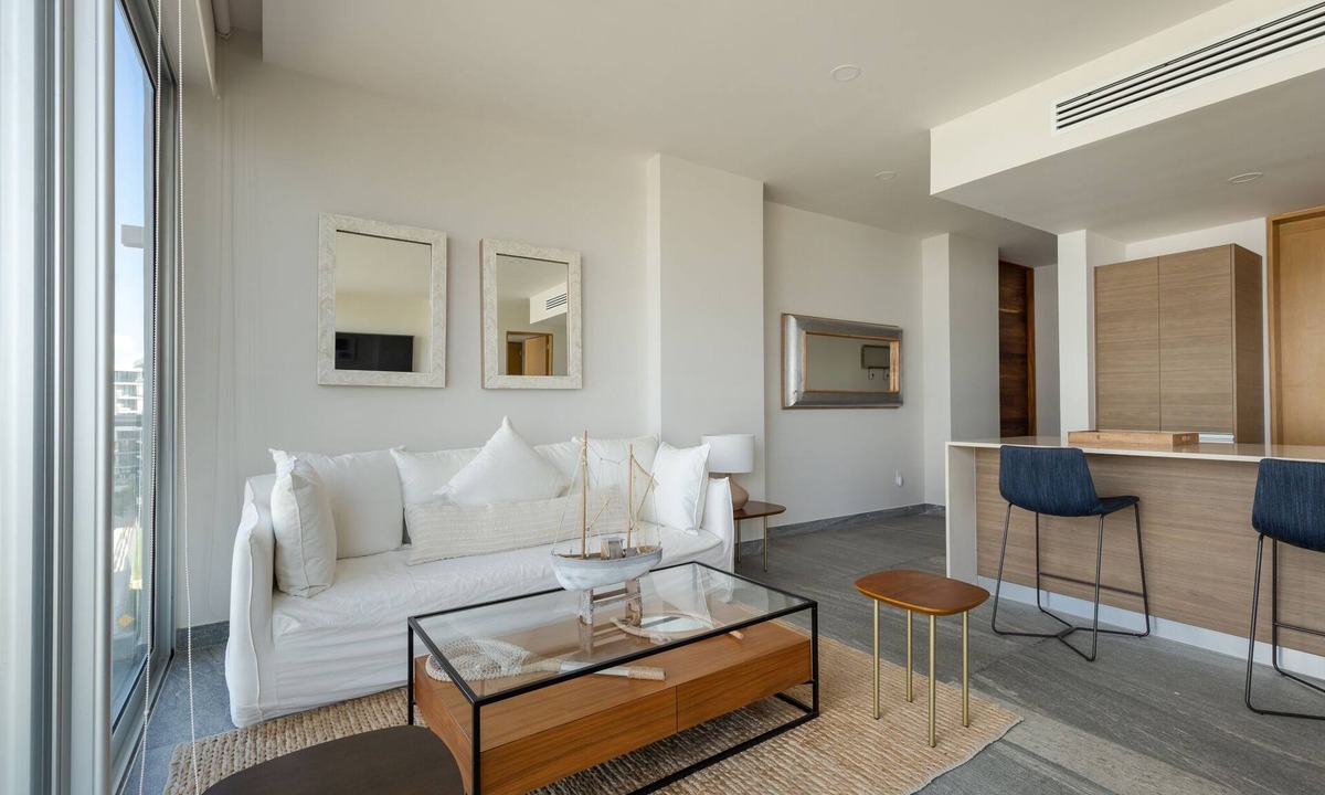 Zona Hotelera Apartment | Luxury 3 Br Condo Near the beach