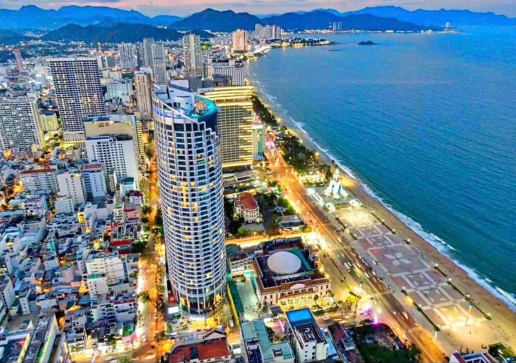 Tran Phu Beach Apartment | Luxury Apartment Nha Trang