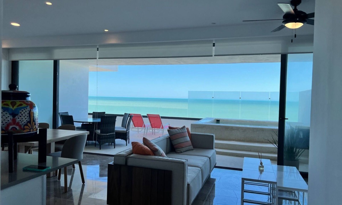Dzemul Condo | Luxury beachfront condo w/private jacuzzi