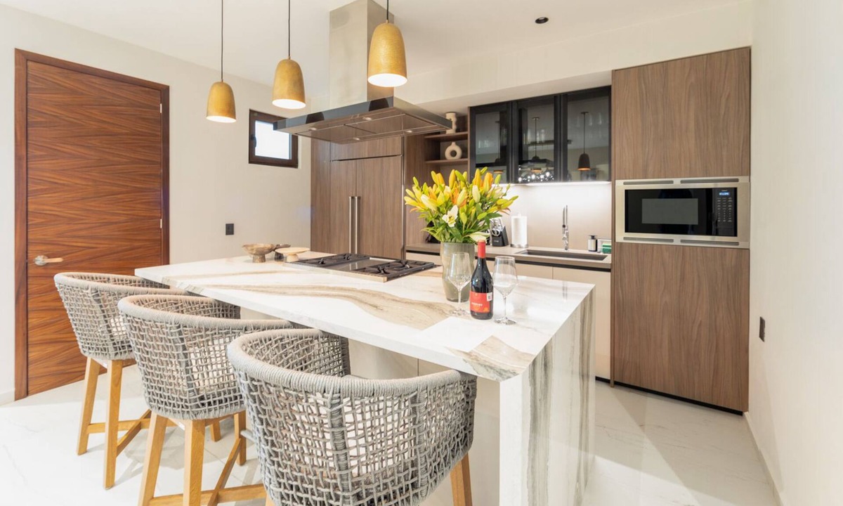 La Puntilla Condo | Luxury Marina Condo 503